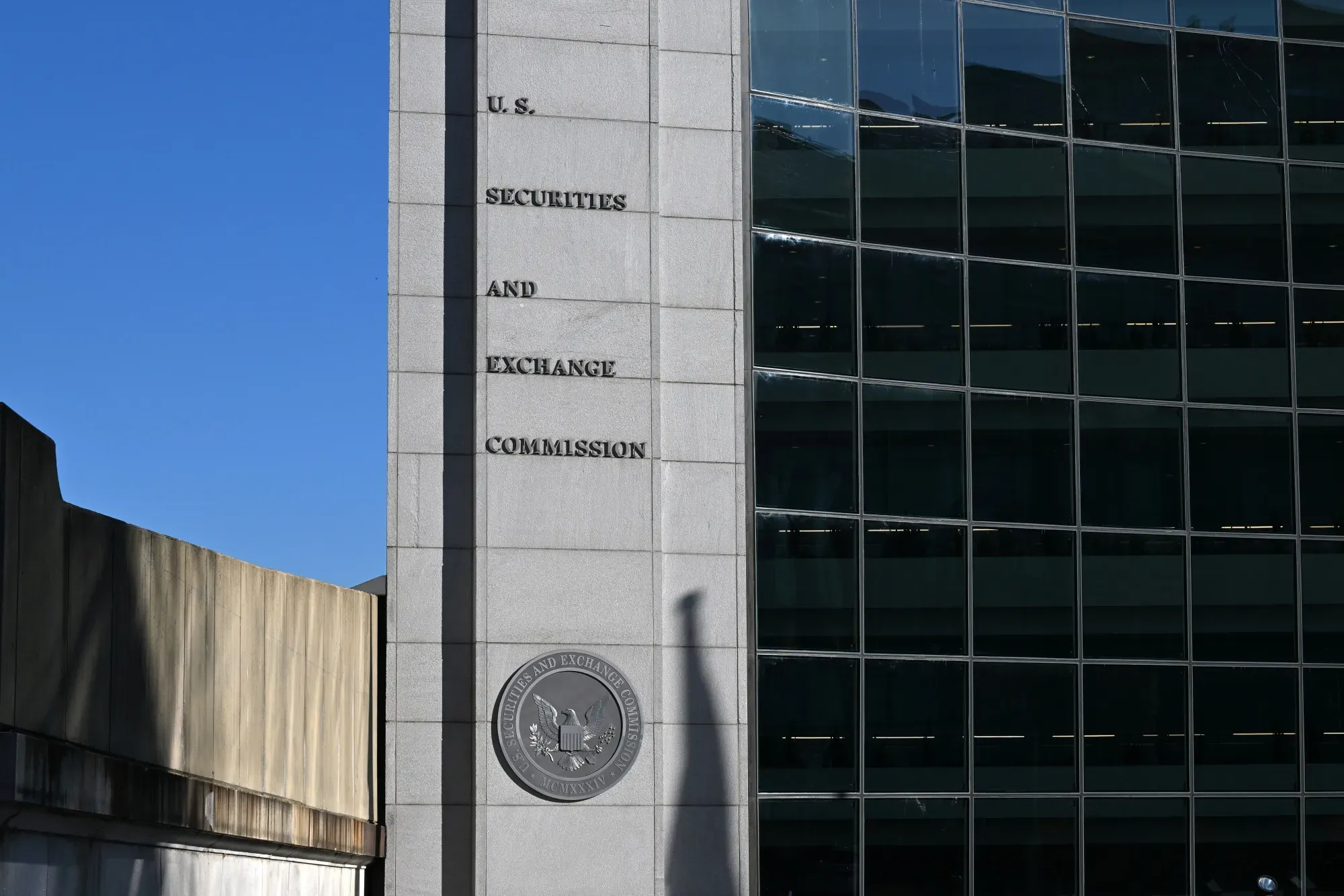 SEC, CFTC Move to Define Which Digital Assets are Securities