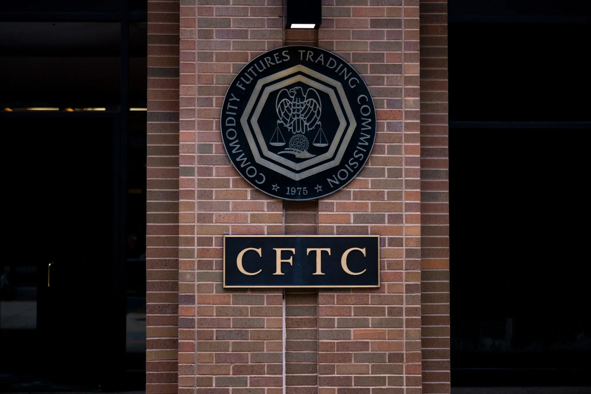 CFTC Reviews Trader Data Report as Kalshi Expands in Commodities