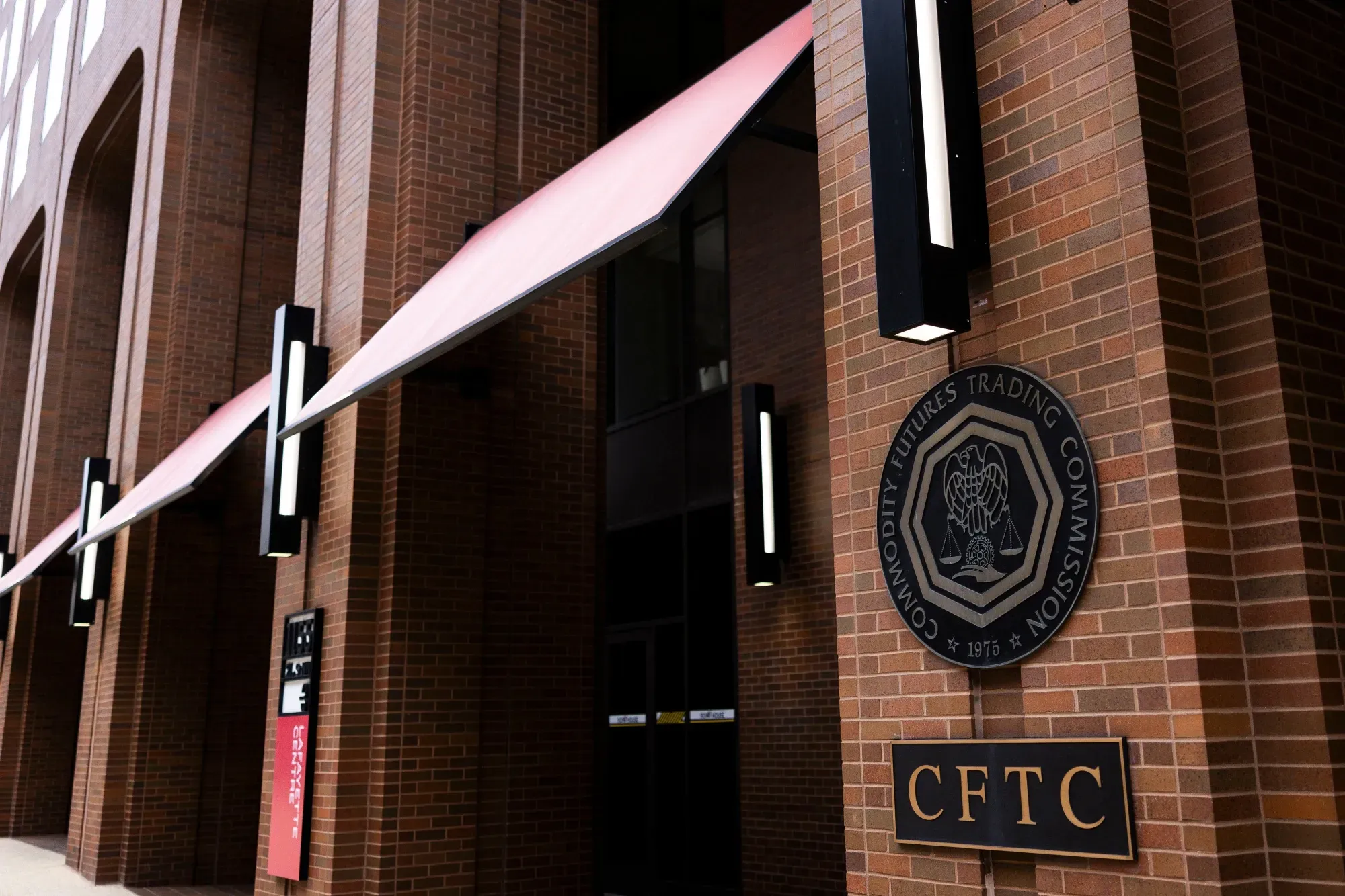 US Traders’ Access to Foreign Platforms Draws Scrutiny From CFTC