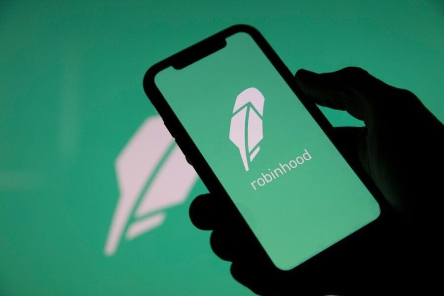 Financial Forecasts - Robinhood Prediction Market Revenue to Top Crypto (July 2026)