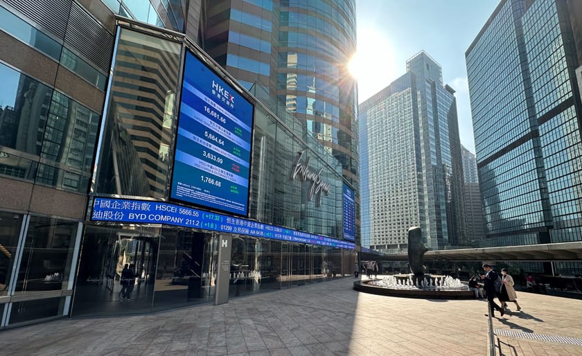 Hong Kong Considers Longer Stock Trading Hours, Ending Lunch Break